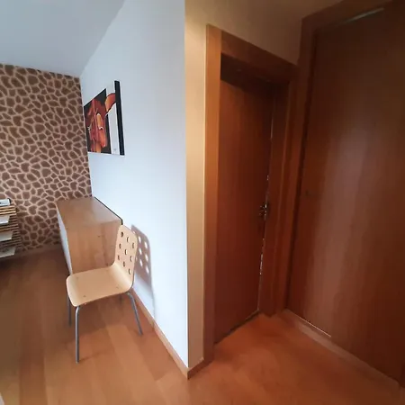 Centro - Torre Vallehermoso Apartment