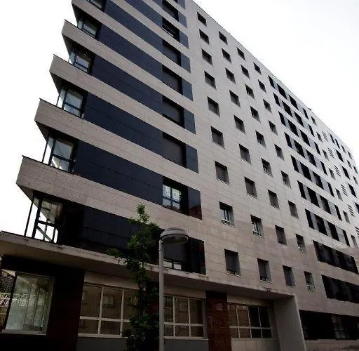 Centro - Torre Vallehermoso アパート *